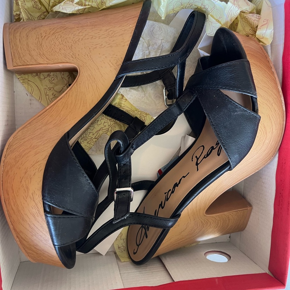 American Rag Black and Tan Platform Heels